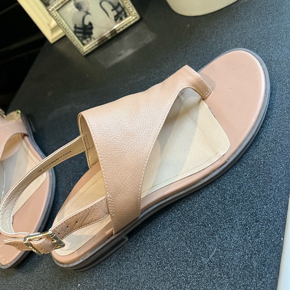 Nude Vionic Sandals - Picture 7 of 7